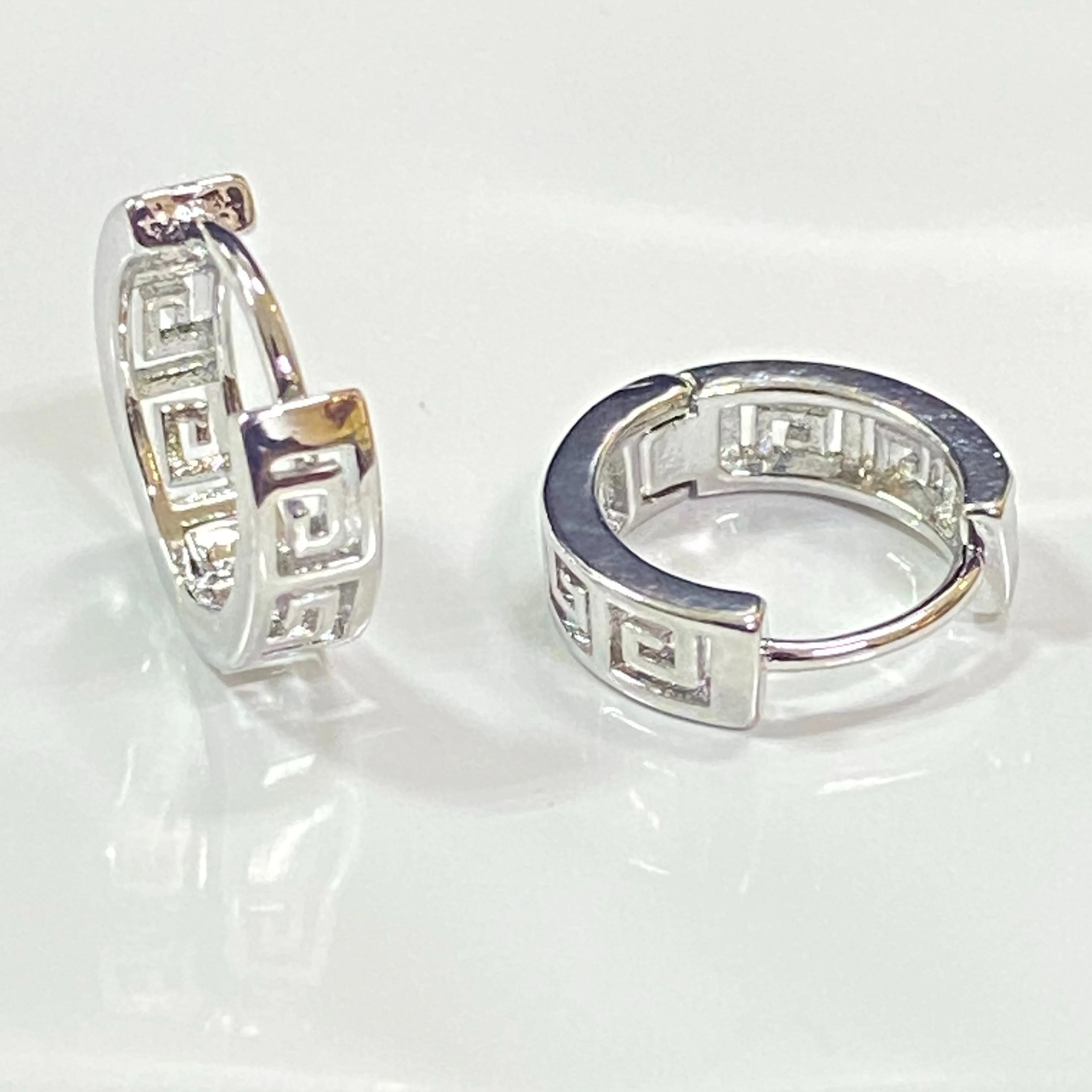 18K Gold Mesh Hoop Earrings